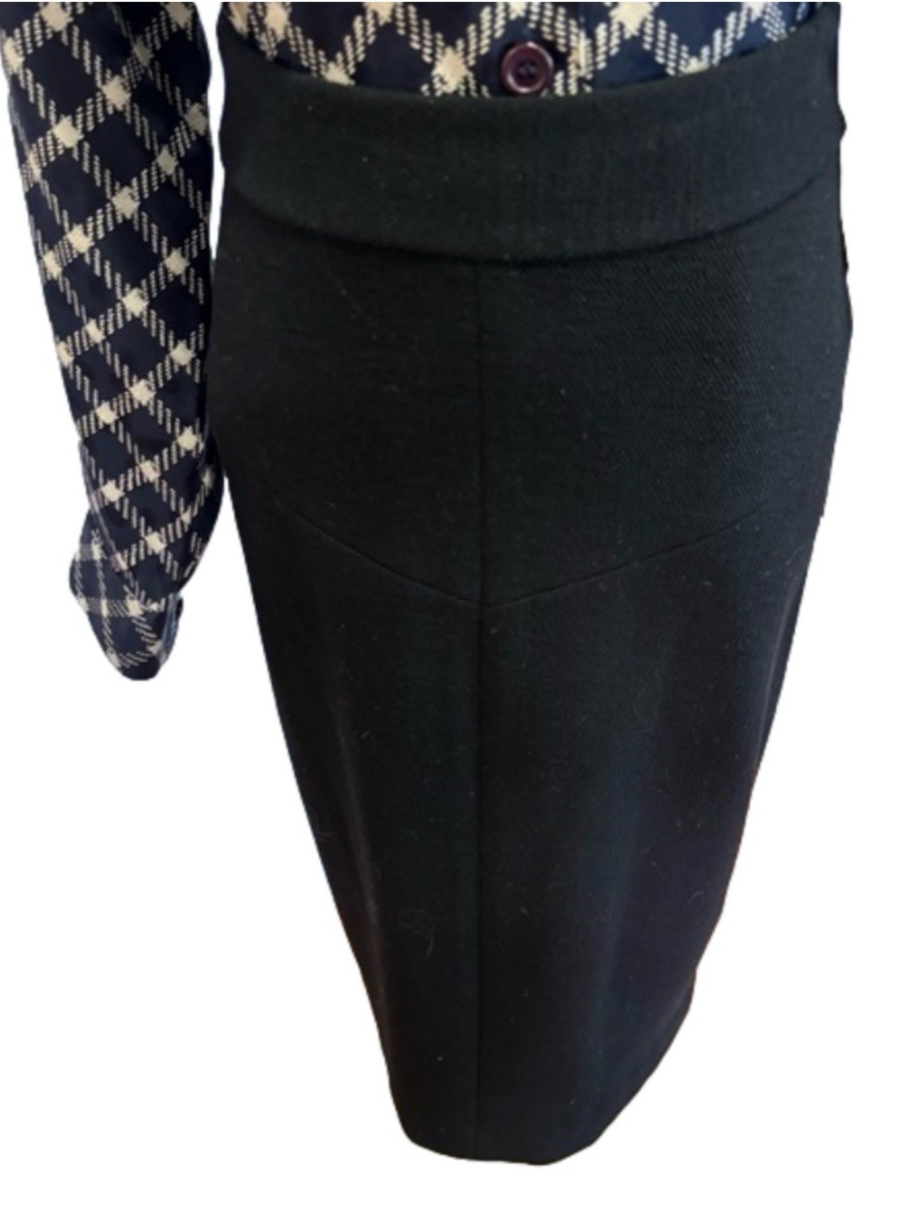 Diane Von Furstenberg Black Wool Tailored Pencil Skirt